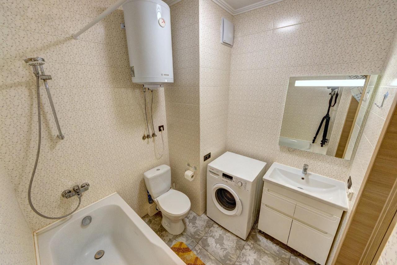 Apartments Near Ukraina Shopping Mall Kiew Exterior foto